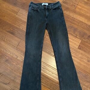 Hollister Curvy Mid-Rise Washed Black Boot Jeans| Size 6L
